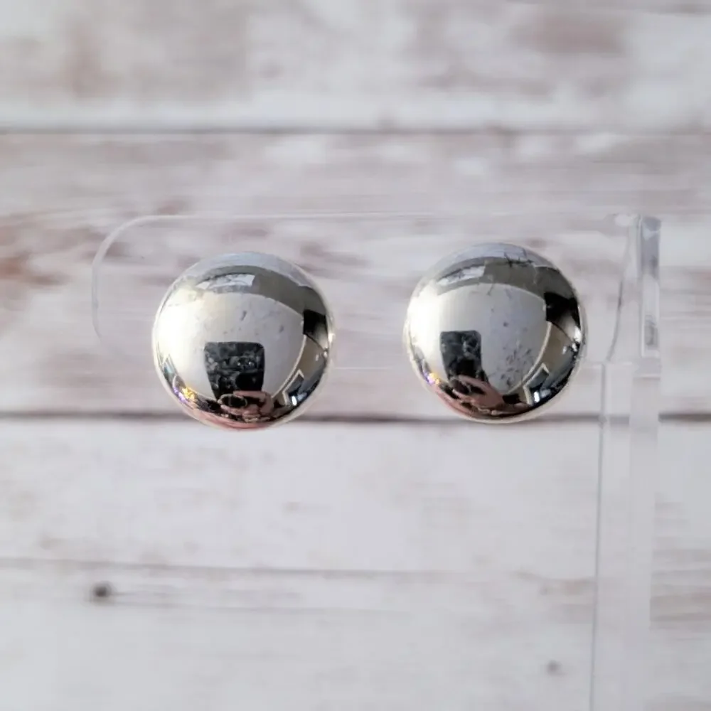 Vintage Clip On Earrings 5/8